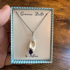 Vintage Delft by Hoffman Dutch Clog‎ Necklace Boxed